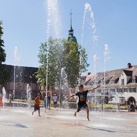 Апартаменти Holiday Am Marktplatz Фройденштадт Екстер'єр фото